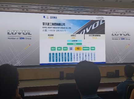 图片11(1).jpg 图片11(1).jpg
